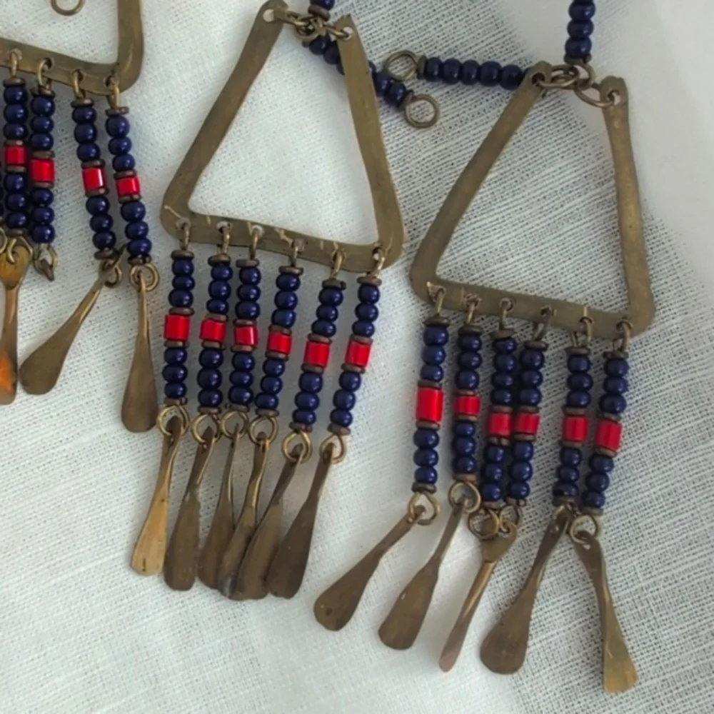 Vintage African Beaded Necklace - Picture 8 of 10